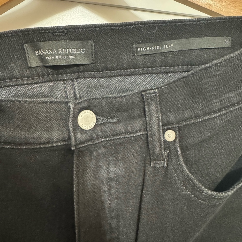 Banana Republic High-Rise Slim Jeans - Picture 3 of 5